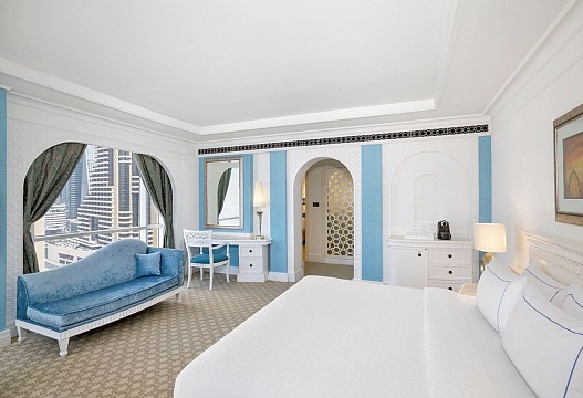 Al Habtoor Grand Resort, Autograph Collection (4)