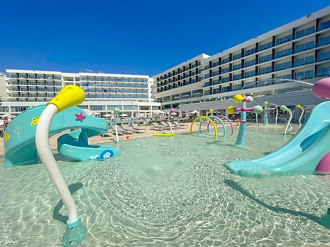 Chrysomare Beach Hotel & Resort (5)