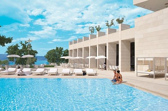 Wyndham Novi Vinodolski Resort Premium Apartmány (2)
