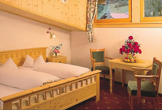Hotel Basur ve Flirsch am Arlberg (4)