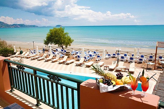 Mediterranean Beach Hotel (5)