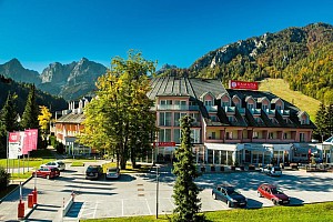 Ramada Hotel & Suites by Wyndham