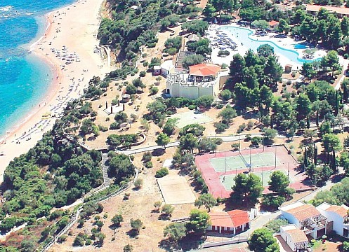 Palmasera Resort