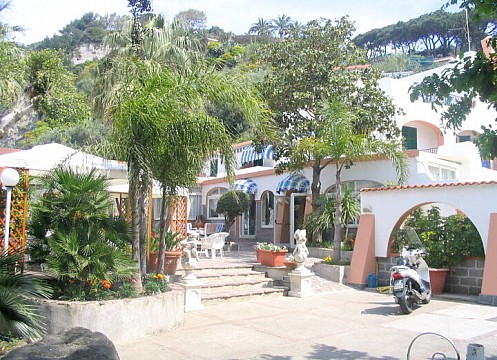 Hotel Villa al Parco (4)