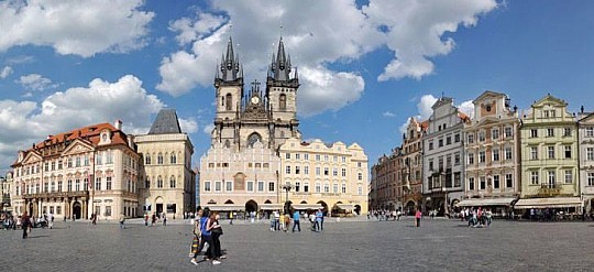 Praha a zámok Konopiště (3)