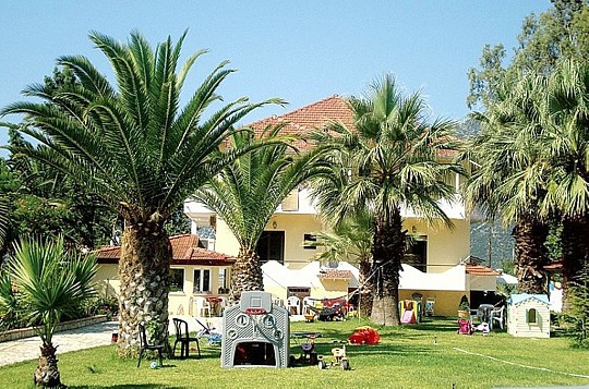 Villa Makis (2)