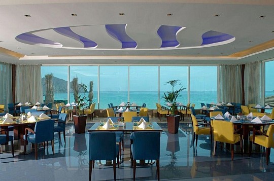 Oceanic Khorfakkan Resort & Spa (7)