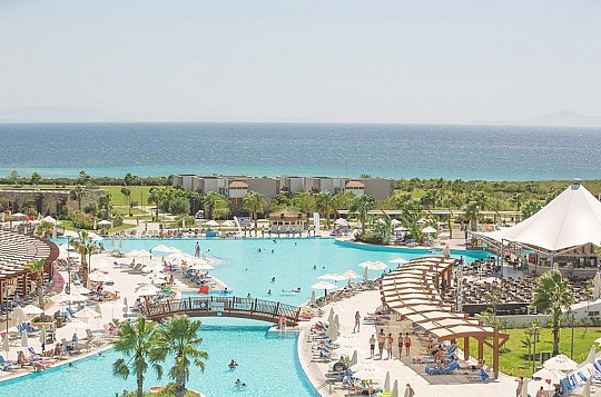 Aquasis De Luxe Resort & Spa (4)