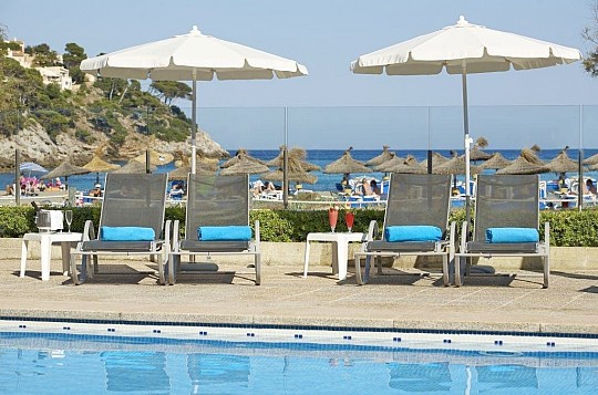 Universal Castell Royal