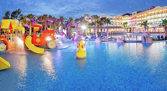 Mediterraneo Bay Hotel Spa & Resort (5)