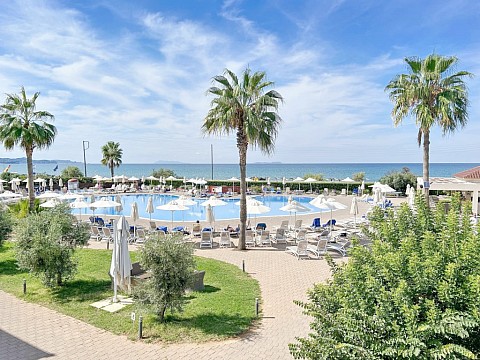 Almyros Beach Resort &  SPA (5)