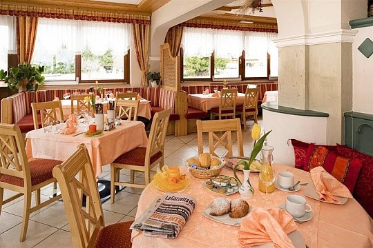 HOTEL SPARTIACQUE - LÉTO (3)