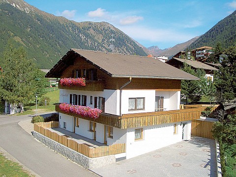 Apt. dům Alpenblick (5)