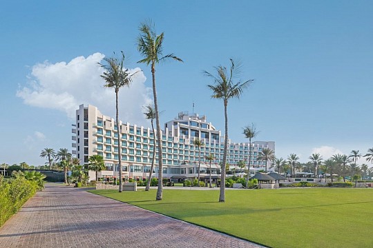 JA Beach hotel