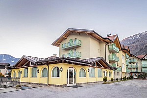 Monclassico Hotel