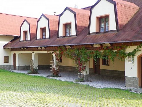 APARTMÁNY KAČENKA (2)