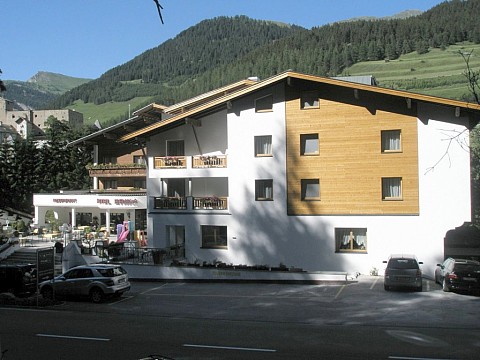 Hotel Erika (2)
