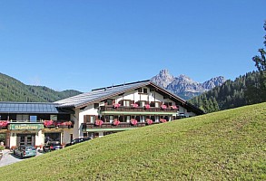 Alpenkrone Hotel