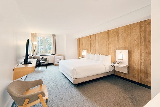 Aava Hotel Whistler (5)