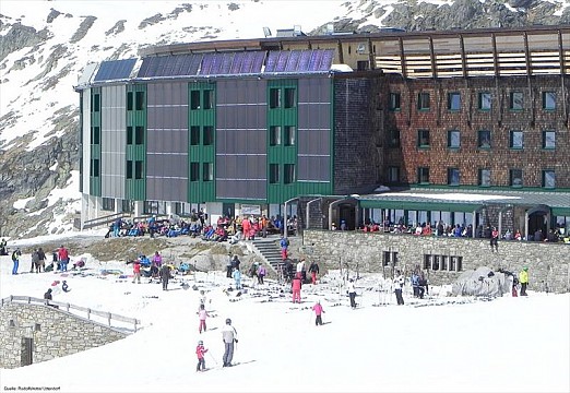 Horský hotel Rudolfshütte ve Weisssee Gletscherwelt